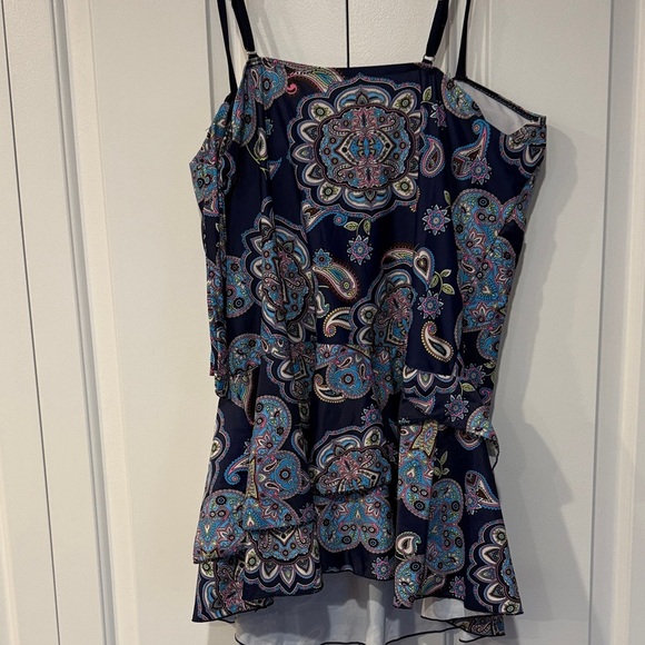 Elegant Paisley Bathing Suit Top in Navy and Blue - Picture 2 of 2